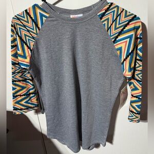 LulaRoe Randy Shirt Women's Gray Aztec 3/4 Raglan Sleeve Shirt Size XXS NWT